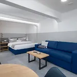 Emona - - Free Parking