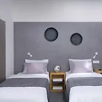 Emona - - Free Parking Ξενοδοχείο με διαμερίσματα 4*