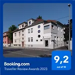 Ξενοδοχείο με διαμερίσματα Emona - - Free Parking 4*