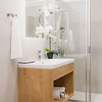 Emona - - Free Parking 4*