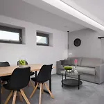 Emona - - Free Parking Λιουμπλιάνα