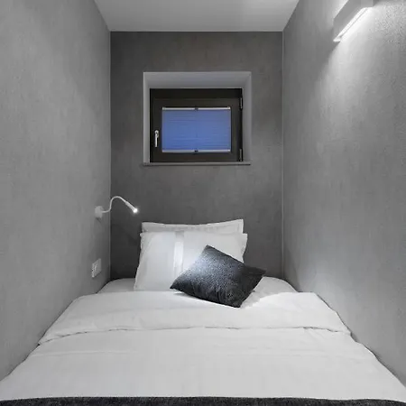 Emona - - Free Parking Liubliana