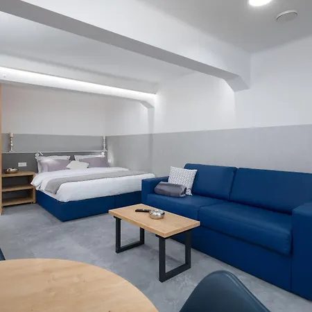 Emona - - Free Parking 4* ليوبليانا