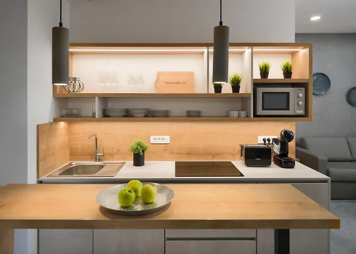 Emona - - Free Parking Apart Otel