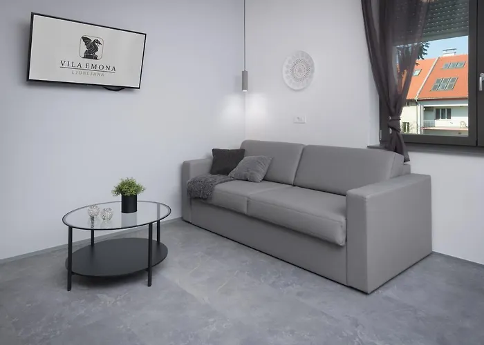 Emona - - Free Parking 4* Ljubljana